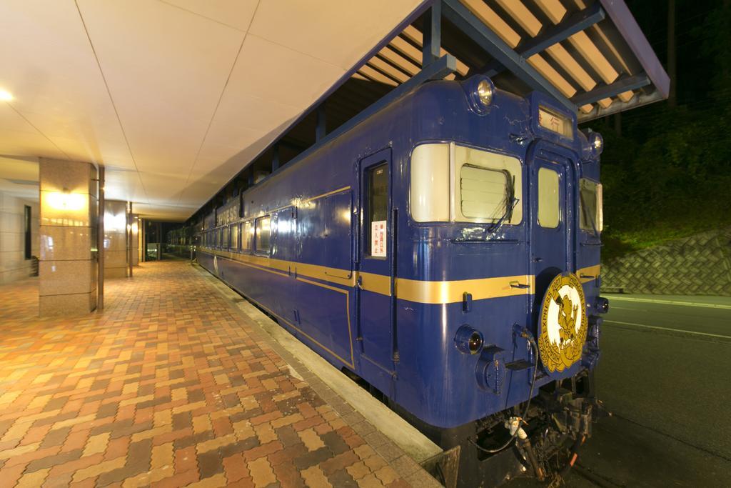 Okuhida Garden Hotel Yakedake Такаяма Экстерьер фото